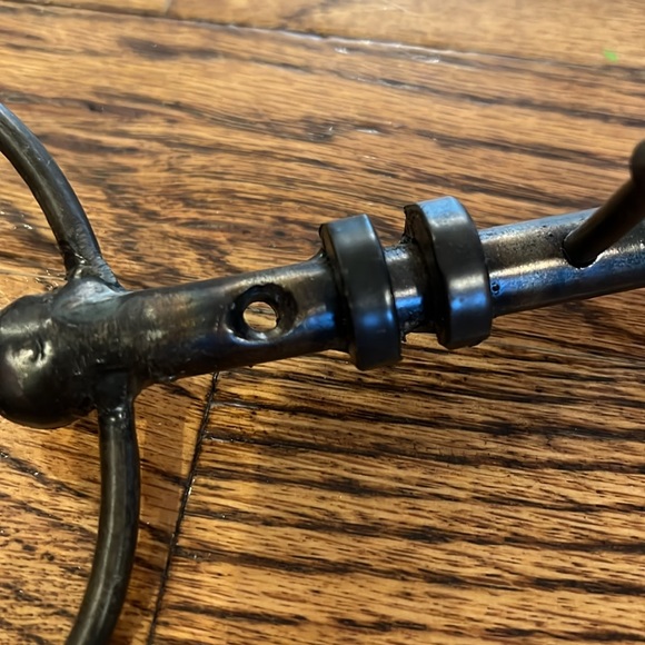 BEAUTIFUL VINTAGE WROUGHT IRON KEY HANGER - Picture 6 of 6